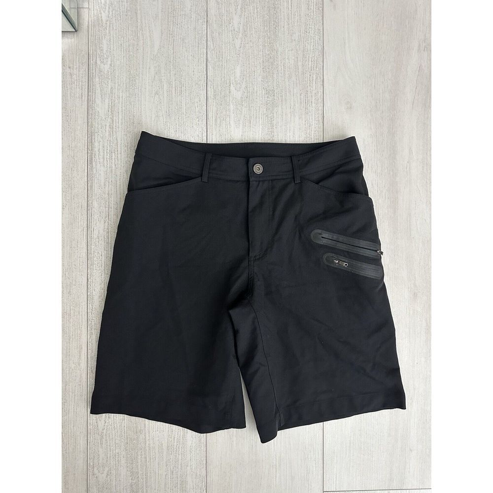 Lemon Black Cargo Shorts for Men